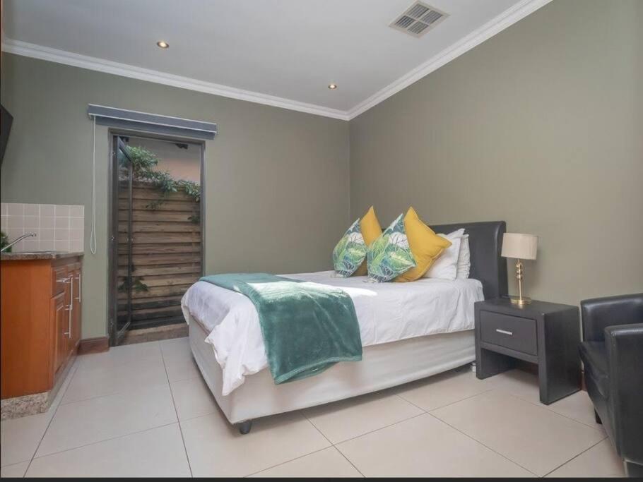 Pecanwood Retreat Hartbeespoort Luaran gambar