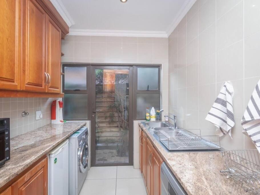 Pecanwood Retreat Hartbeespoort Luaran gambar